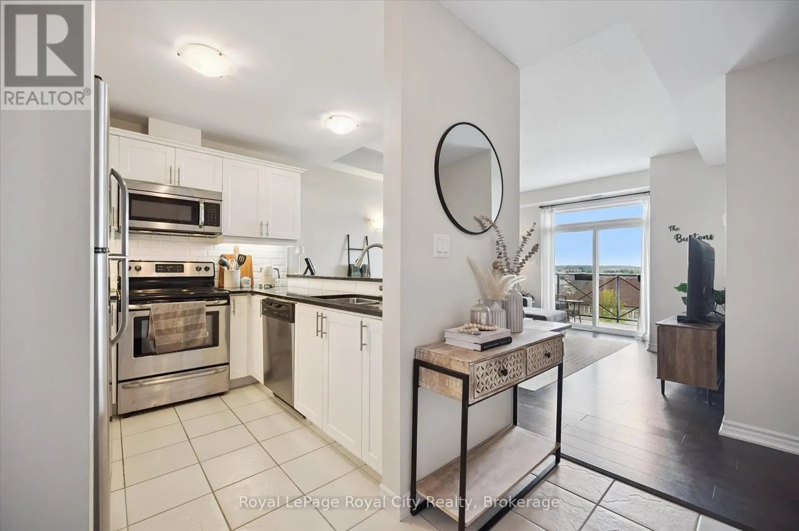 403 - 2 COLONIAL DRIVE, #403