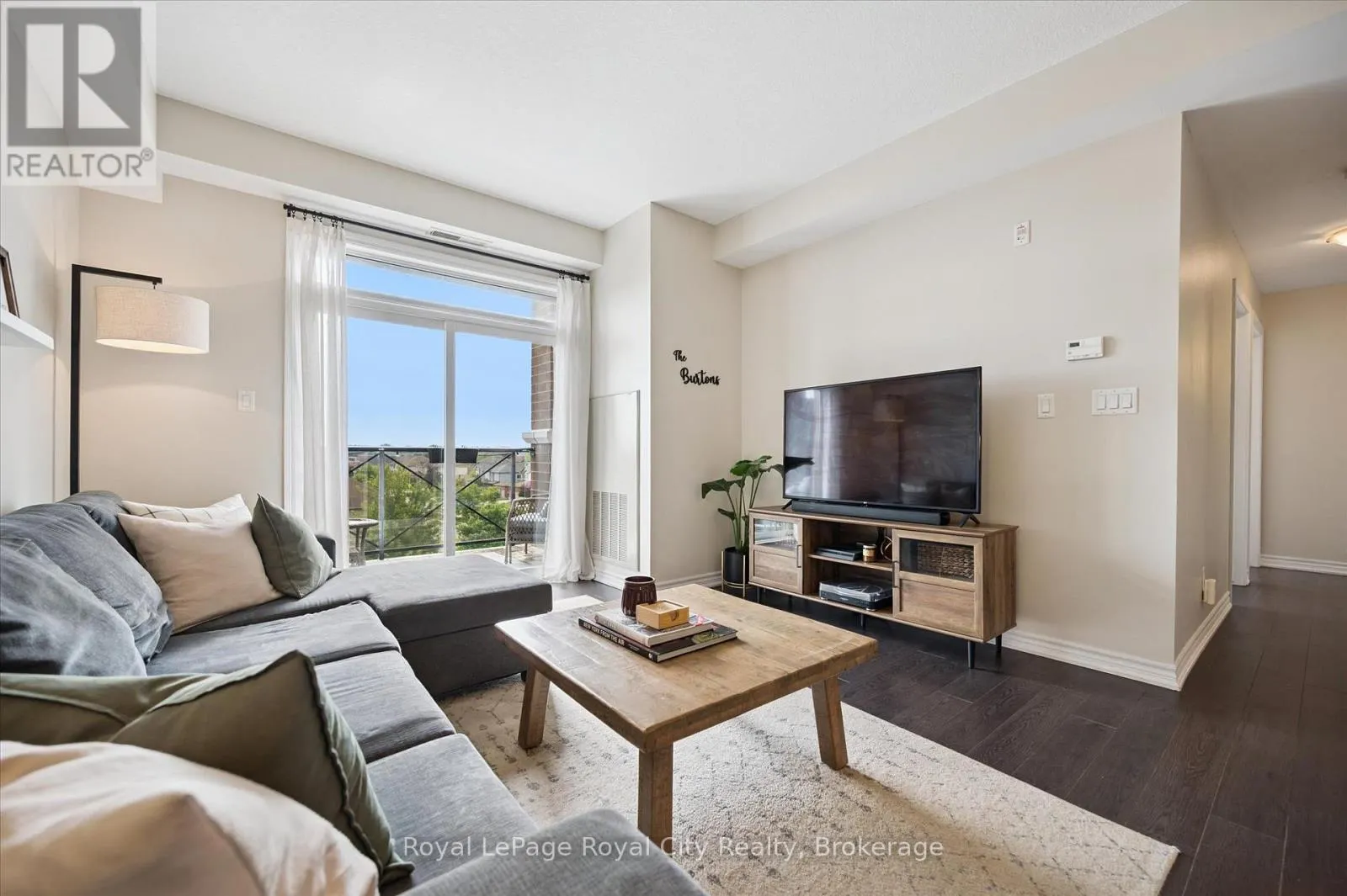 403 - 2 COLONIAL DRIVE, #403
