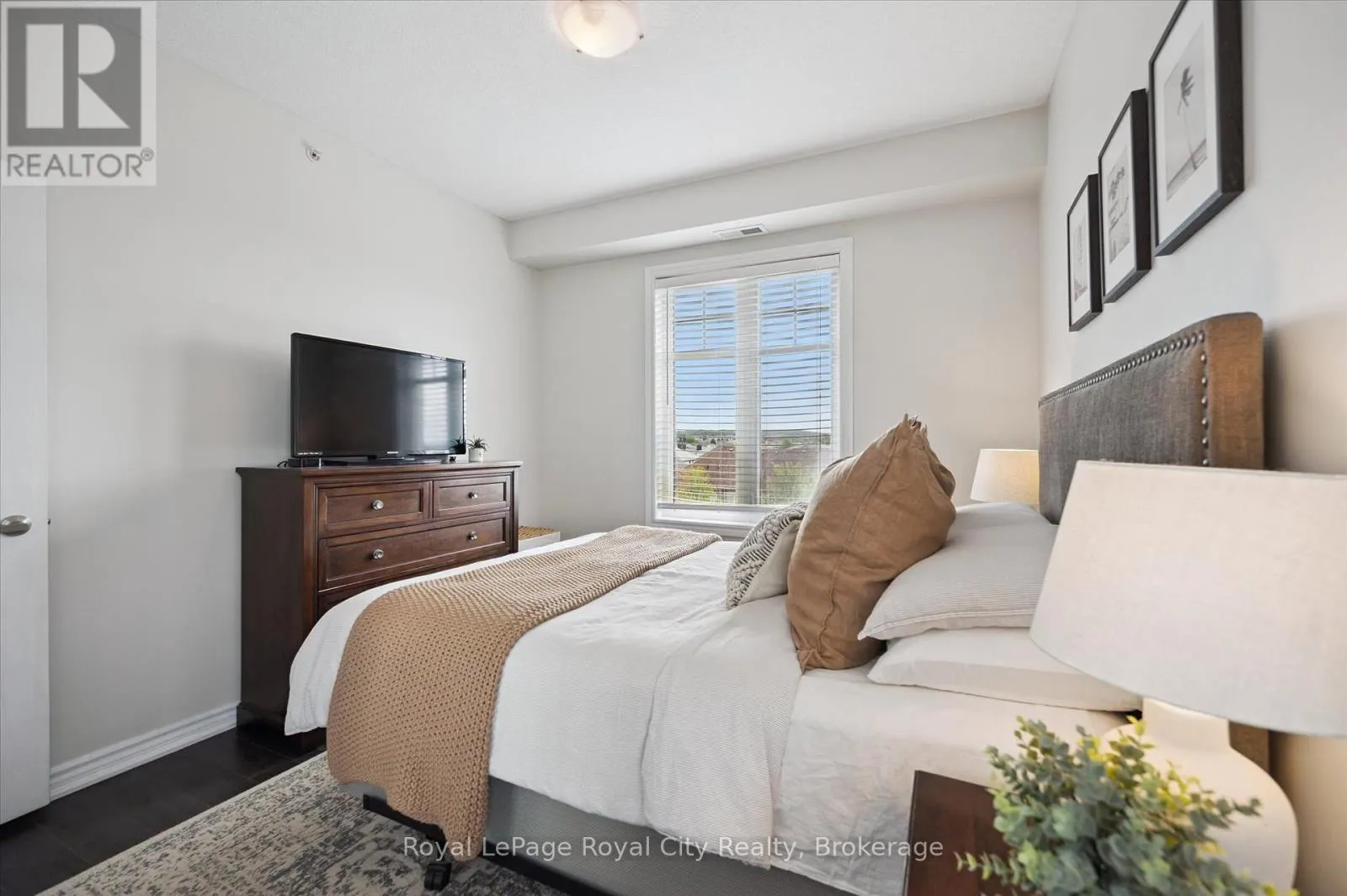 403 - 2 COLONIAL DRIVE, #403