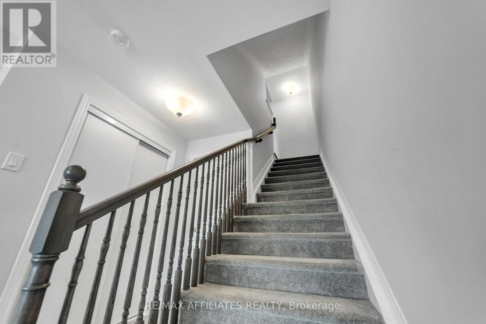 388 APHELION CRESCENT