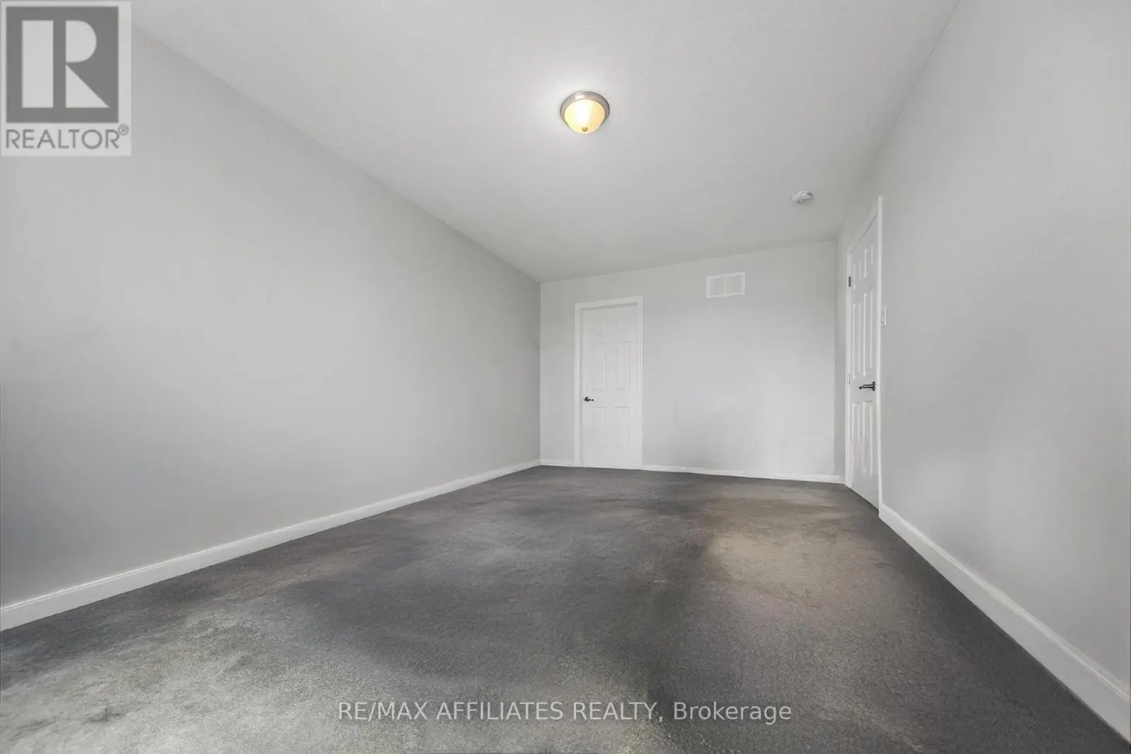 388 APHELION CRESCENT