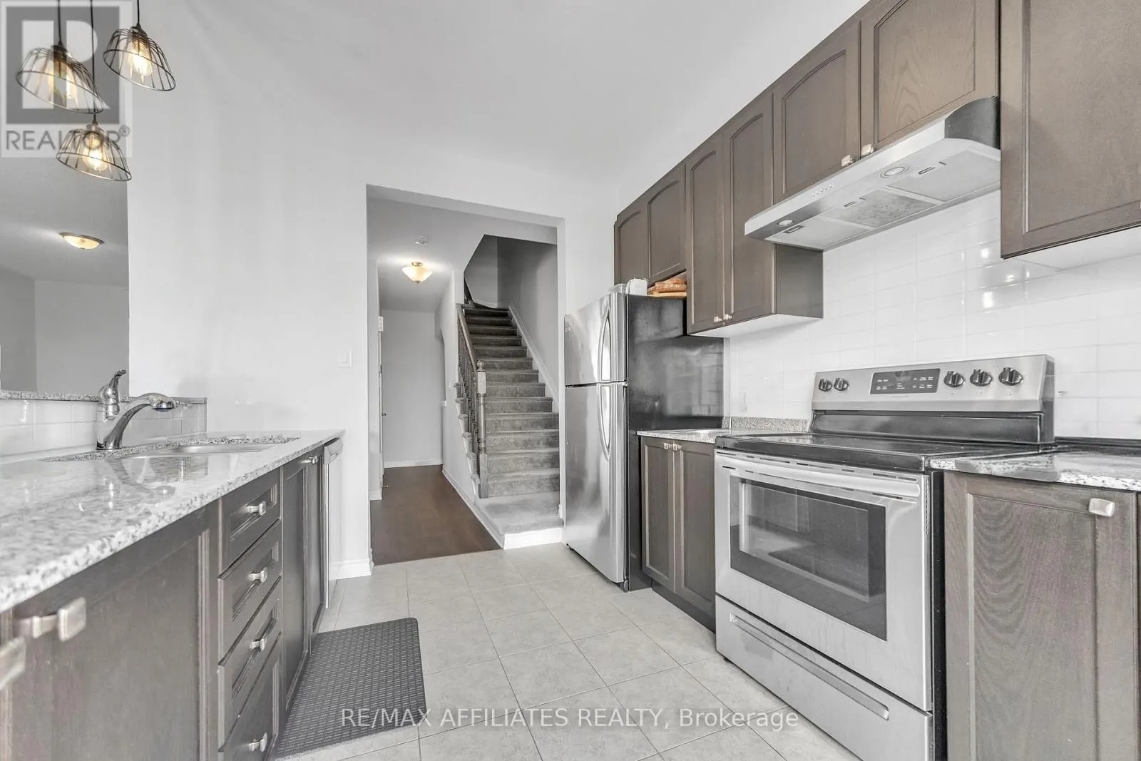 388 APHELION CRESCENT