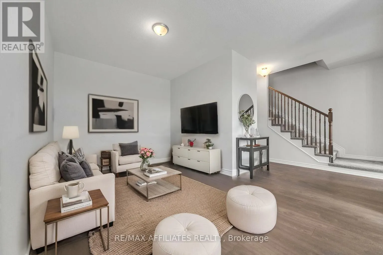 388 APHELION CRESCENT