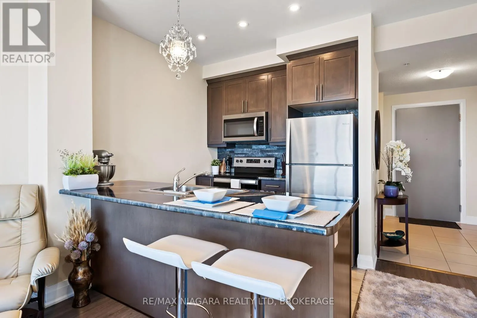 416 - 16 CONCORD PLACE, #416