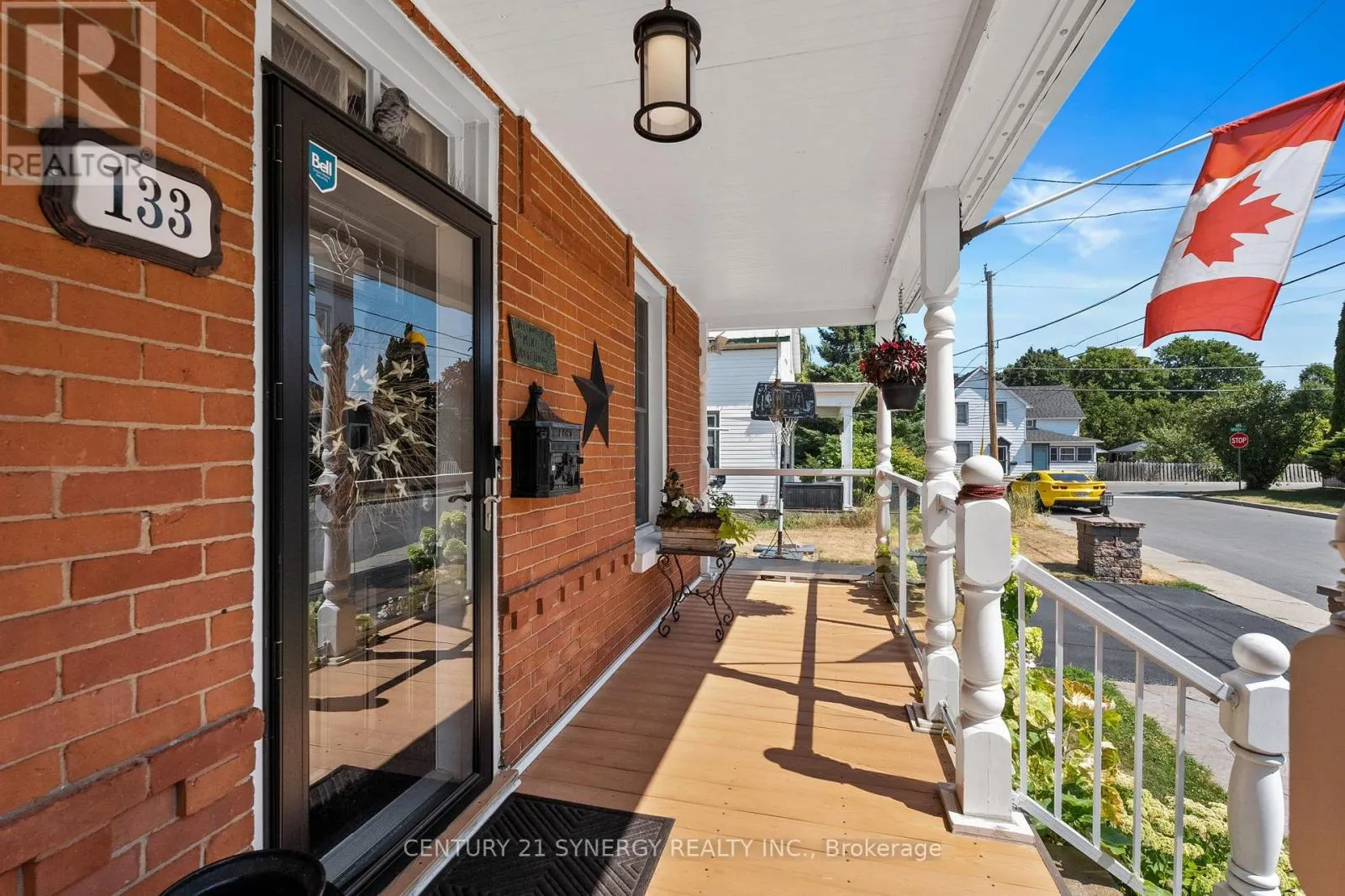 133 MARY STREET