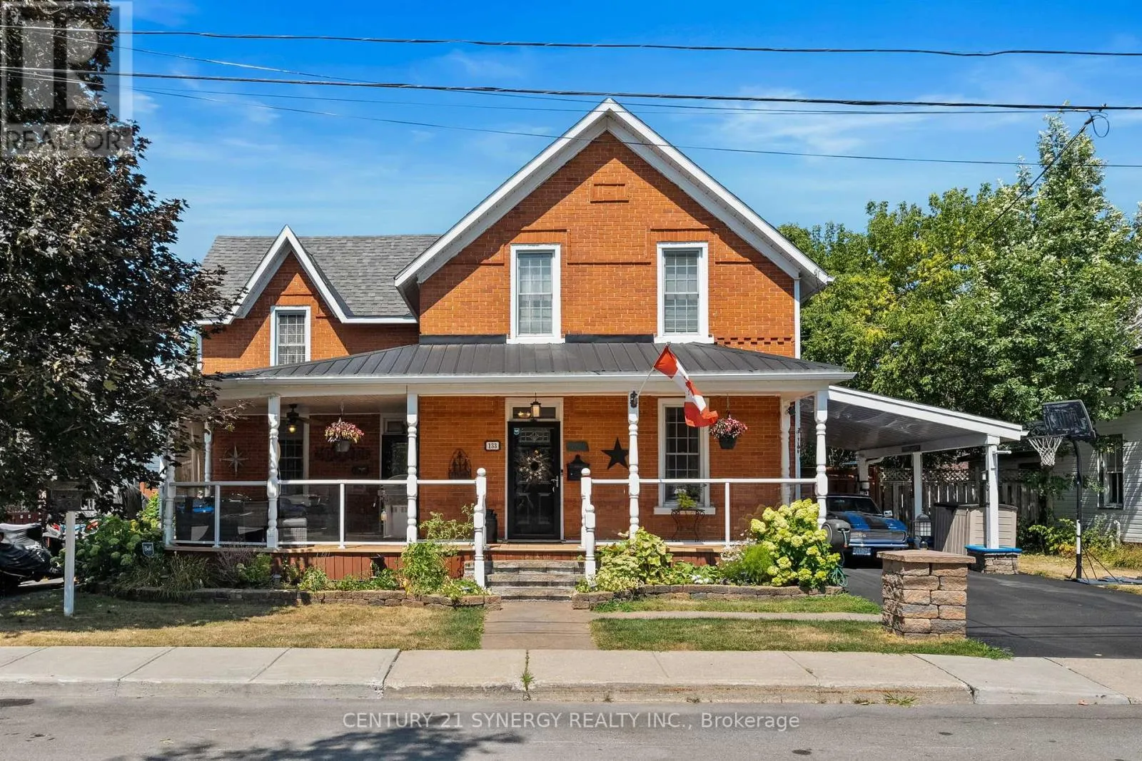 133 MARY STREET