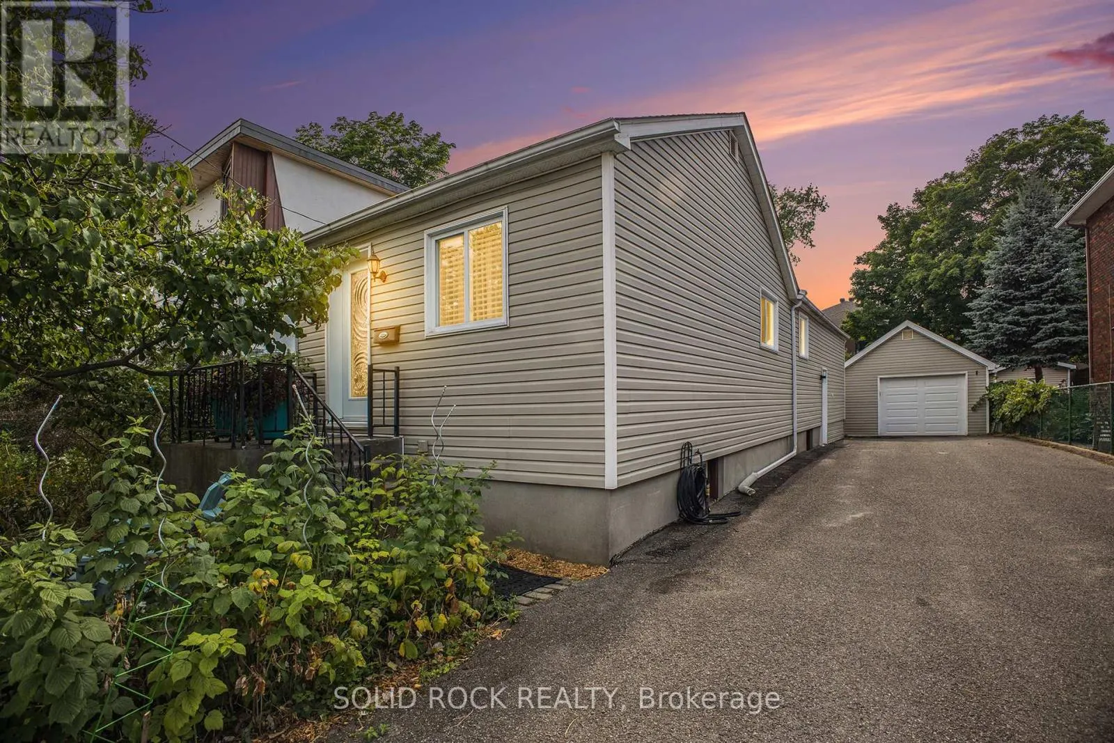 236 NORTHWESTERN AVENUE