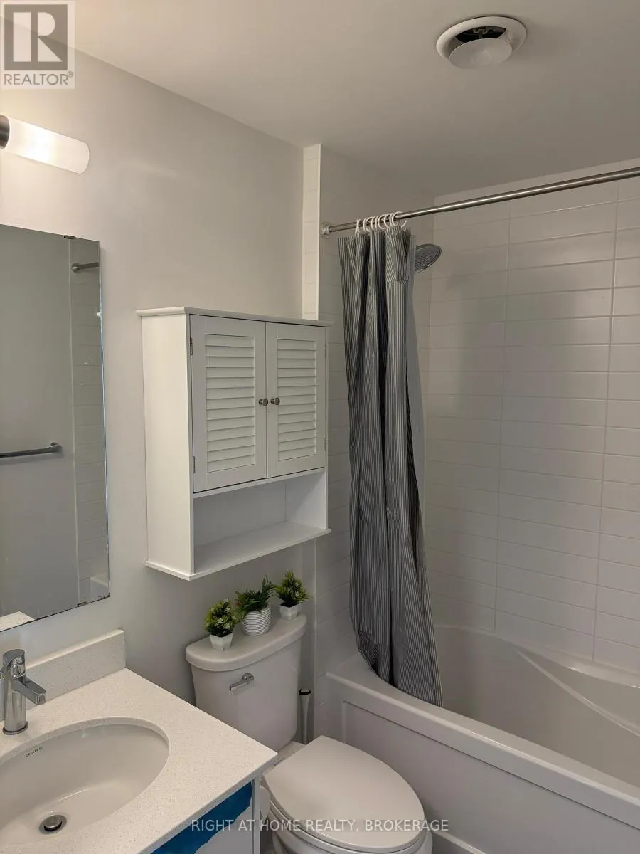 505 - 107 ROGER STREET S, #505