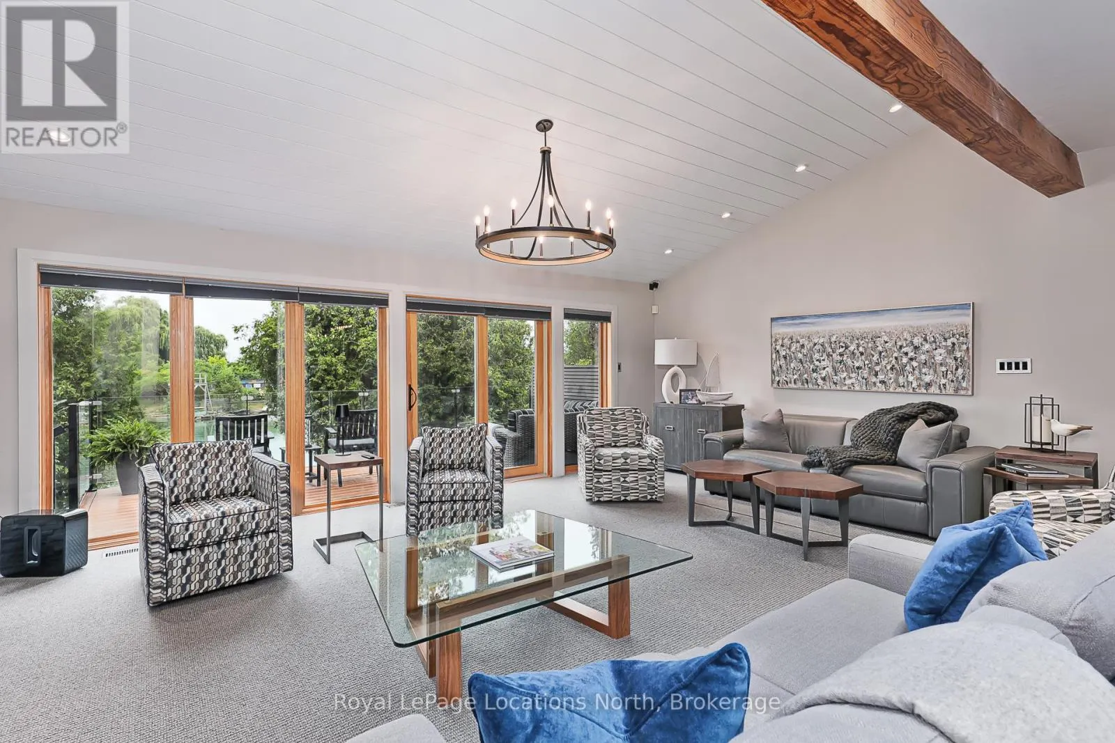 10 - 116 HIDDEN LAKE ROAD, #10