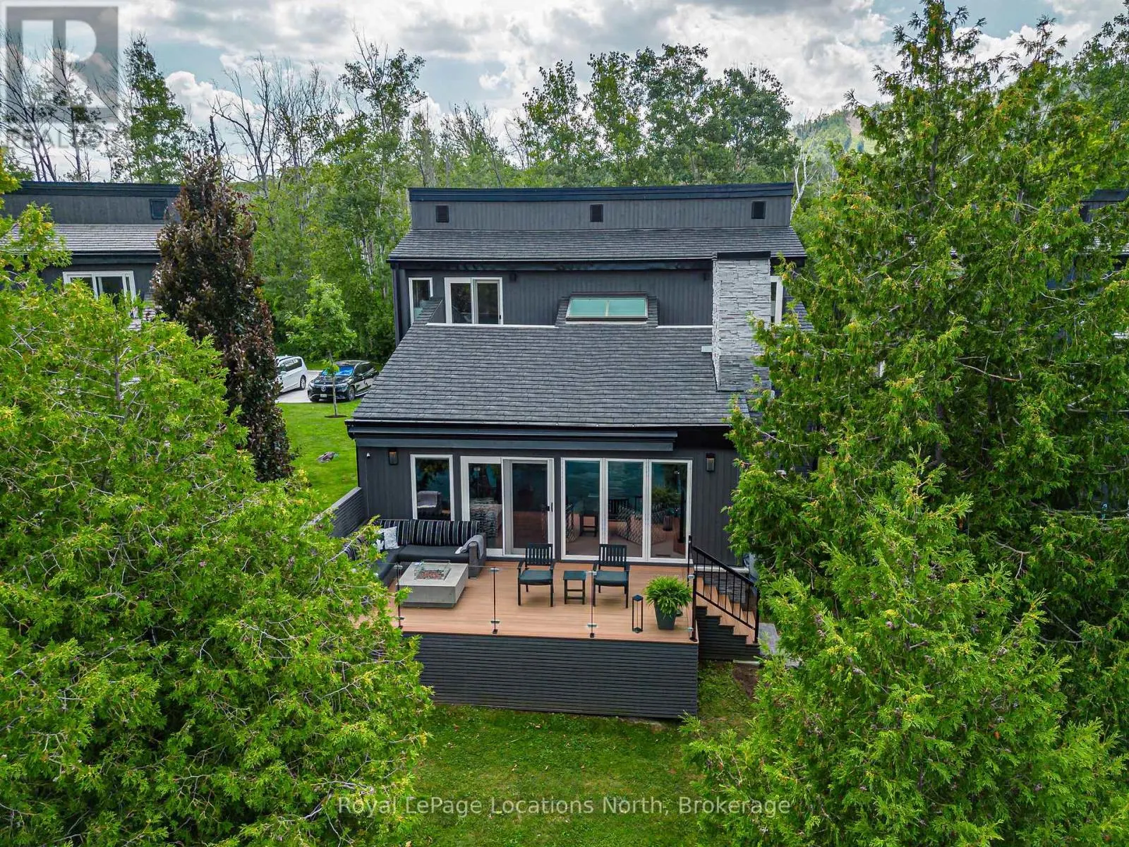 10 - 116 HIDDEN LAKE ROAD, #10