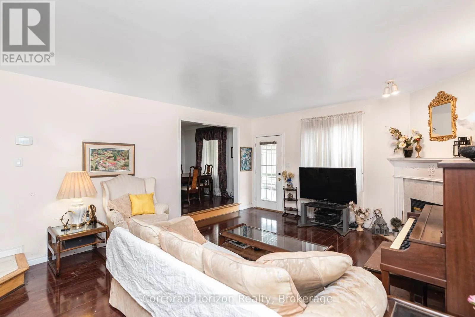 308 ACADIA DRIVE