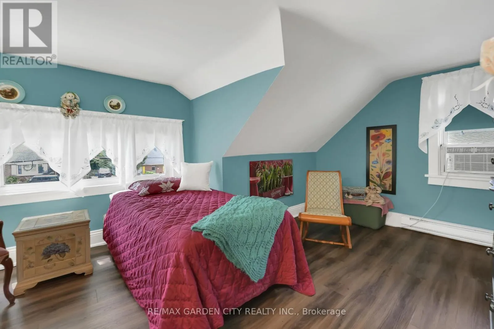 110 LIVINGSTON AVENUE