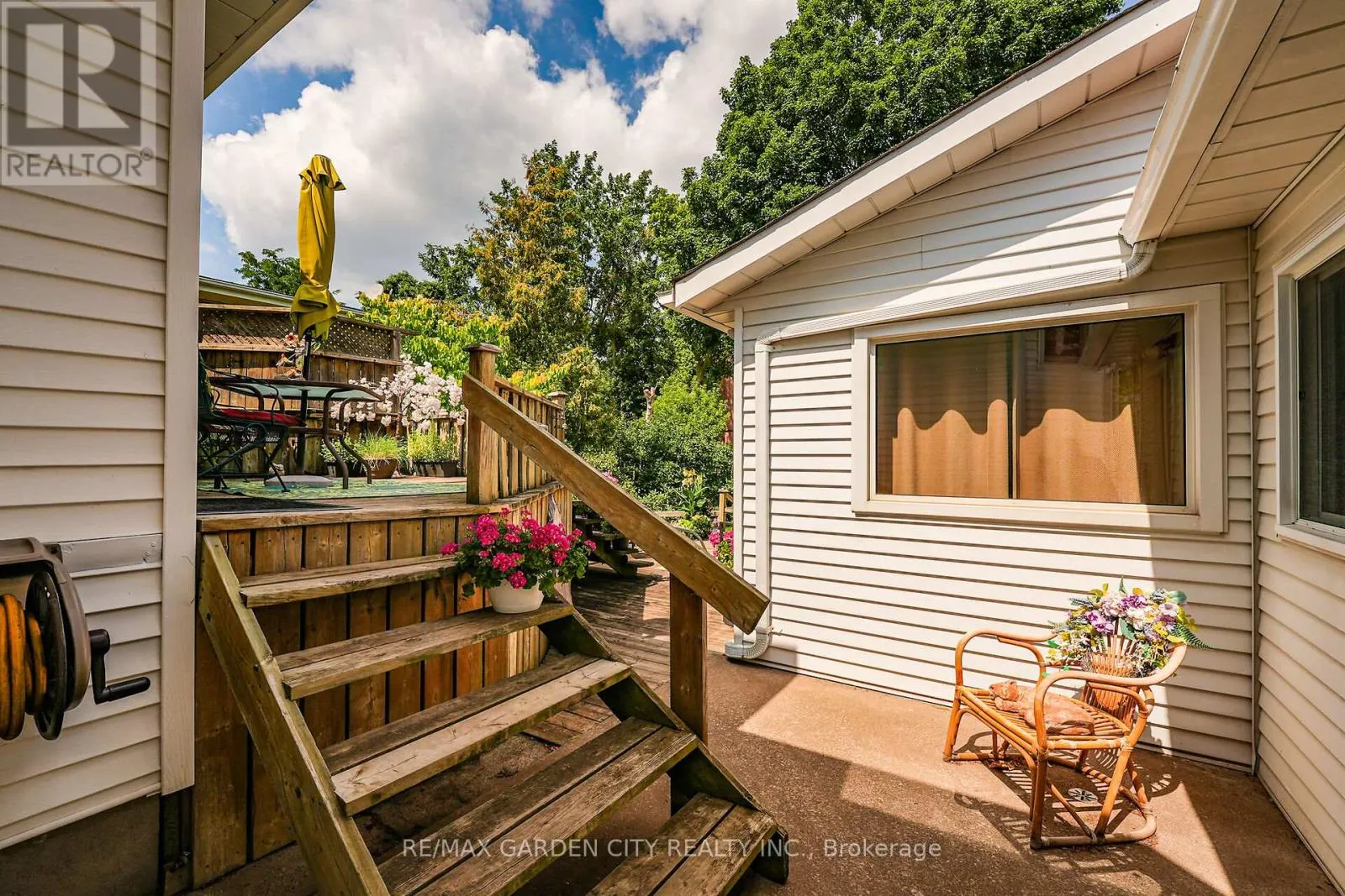 110 LIVINGSTON AVENUE