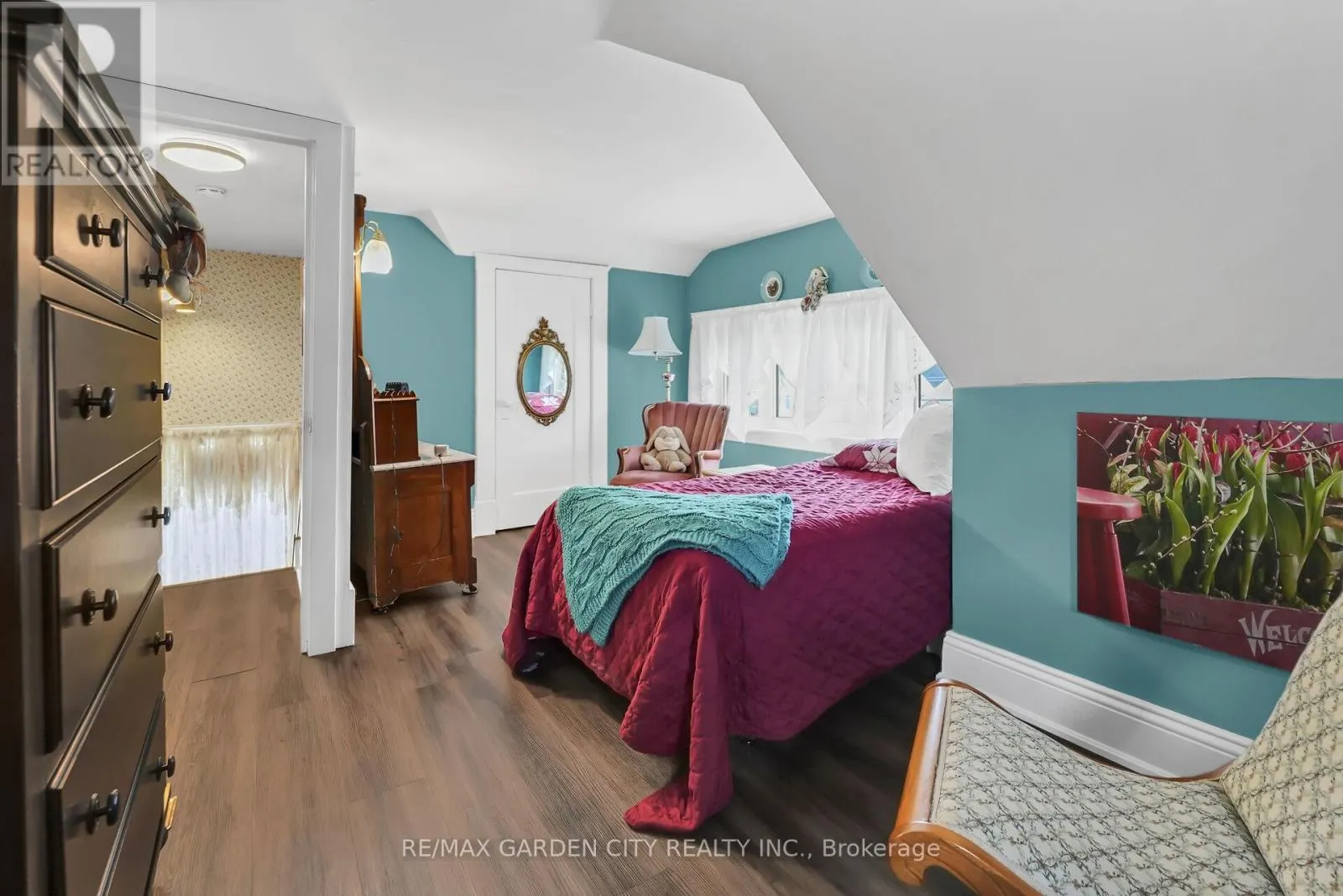 110 LIVINGSTON AVENUE