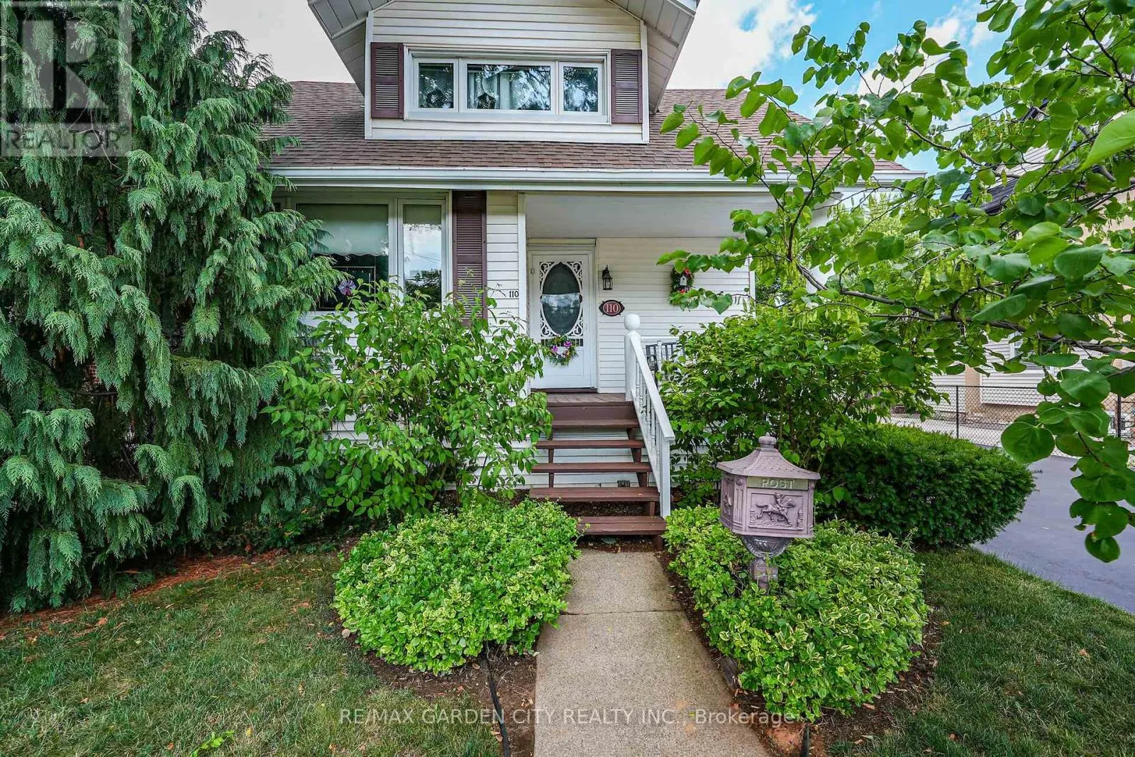 110 LIVINGSTON AVENUE