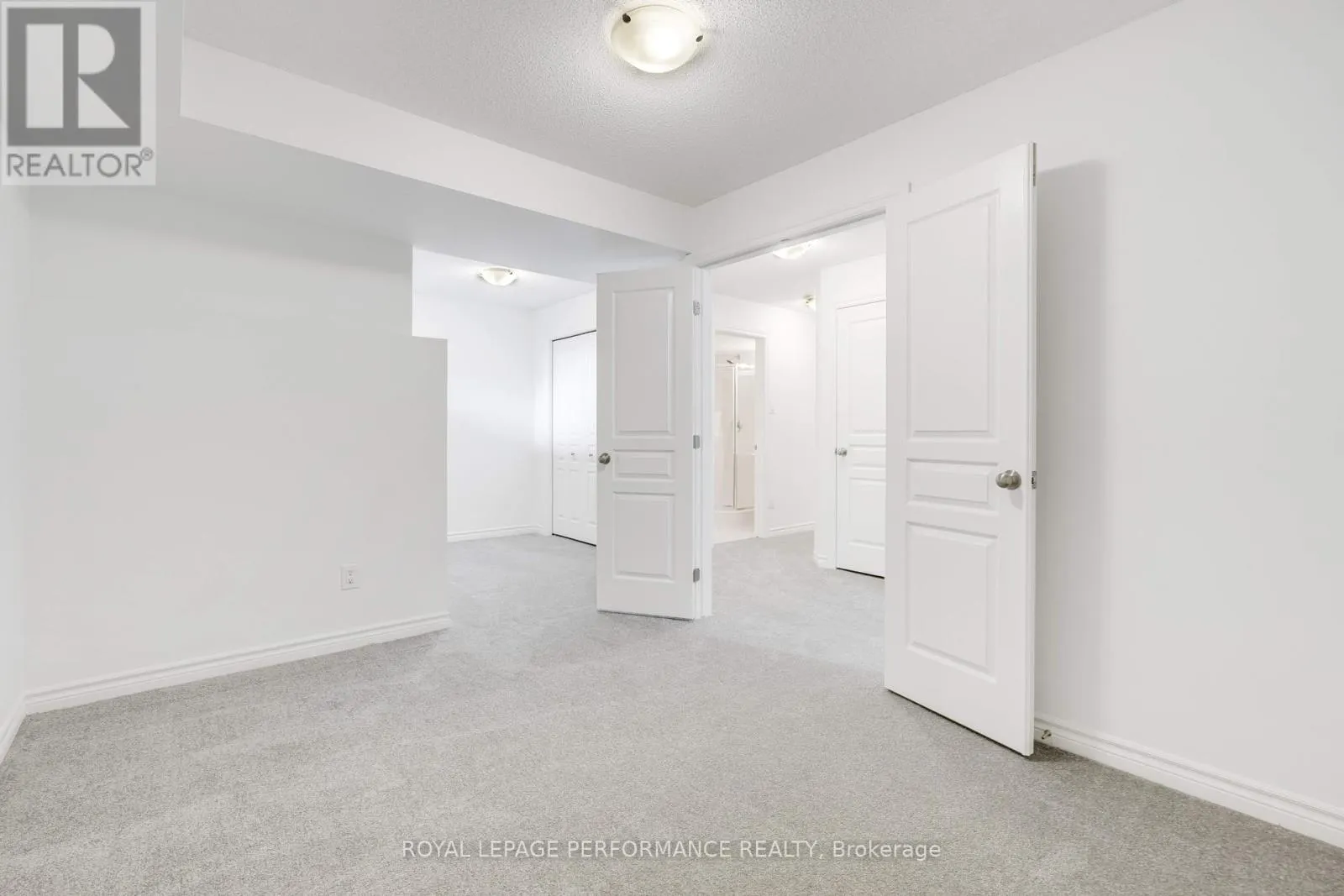53 - 121 POPLIN STREET