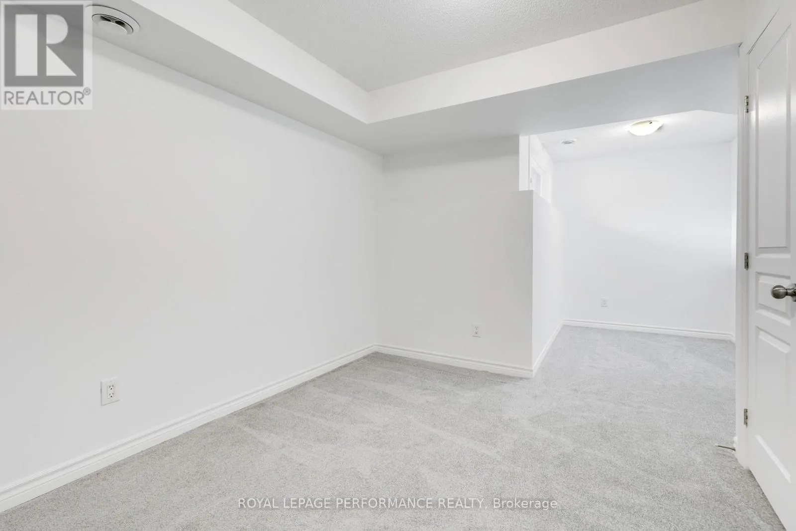 53 - 121 POPLIN STREET