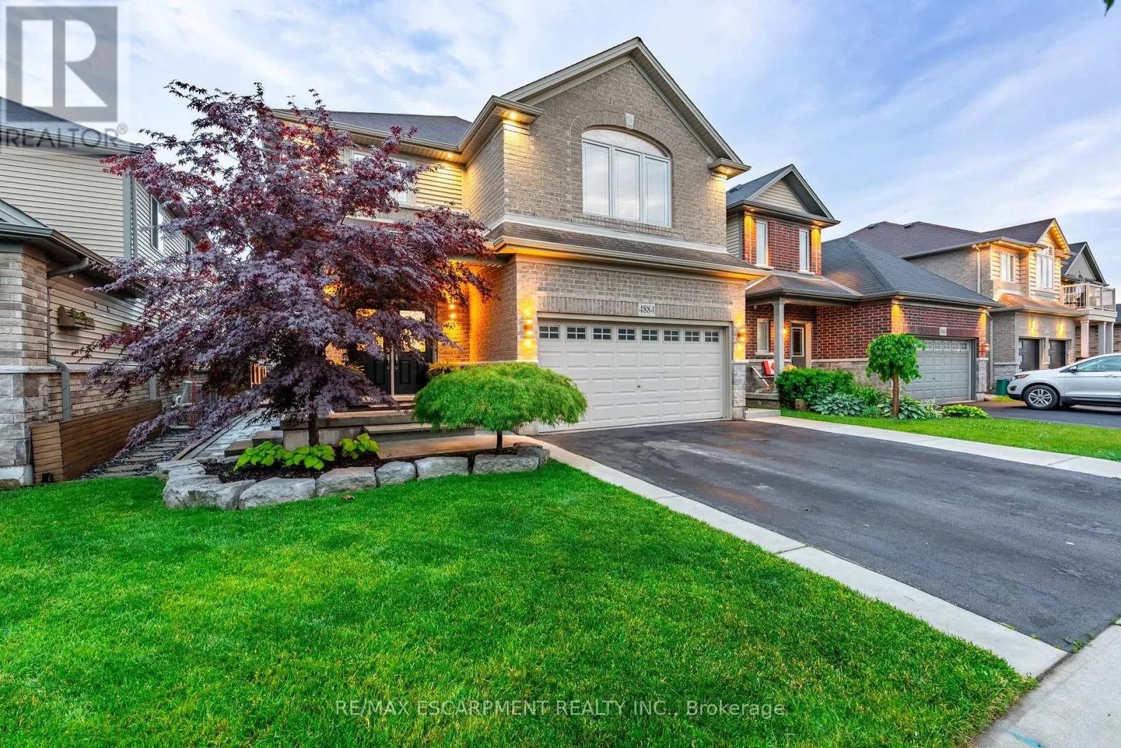 4884 ALLAN COURT