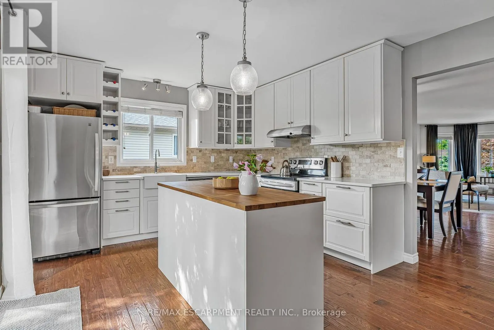 2461 SHURIE ROAD