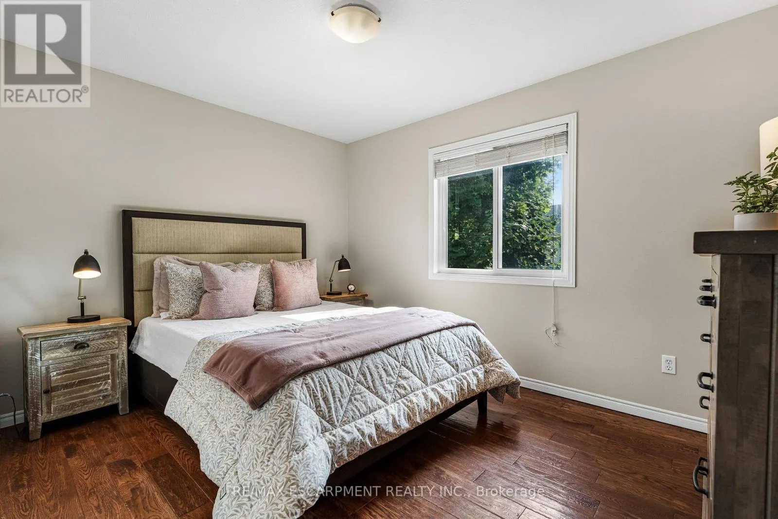 2461 SHURIE ROAD
