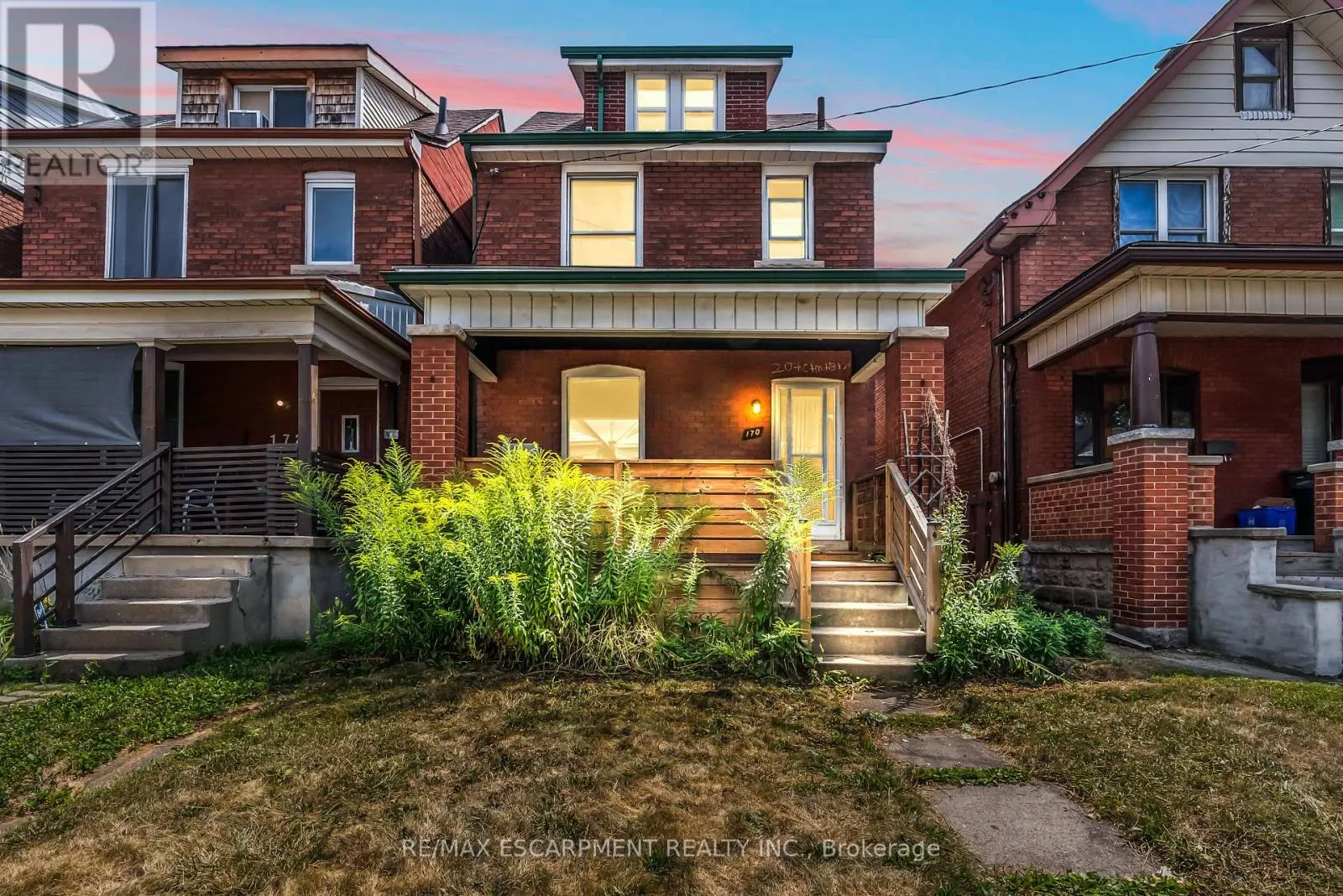 170 GROSVENOR AVENUE N