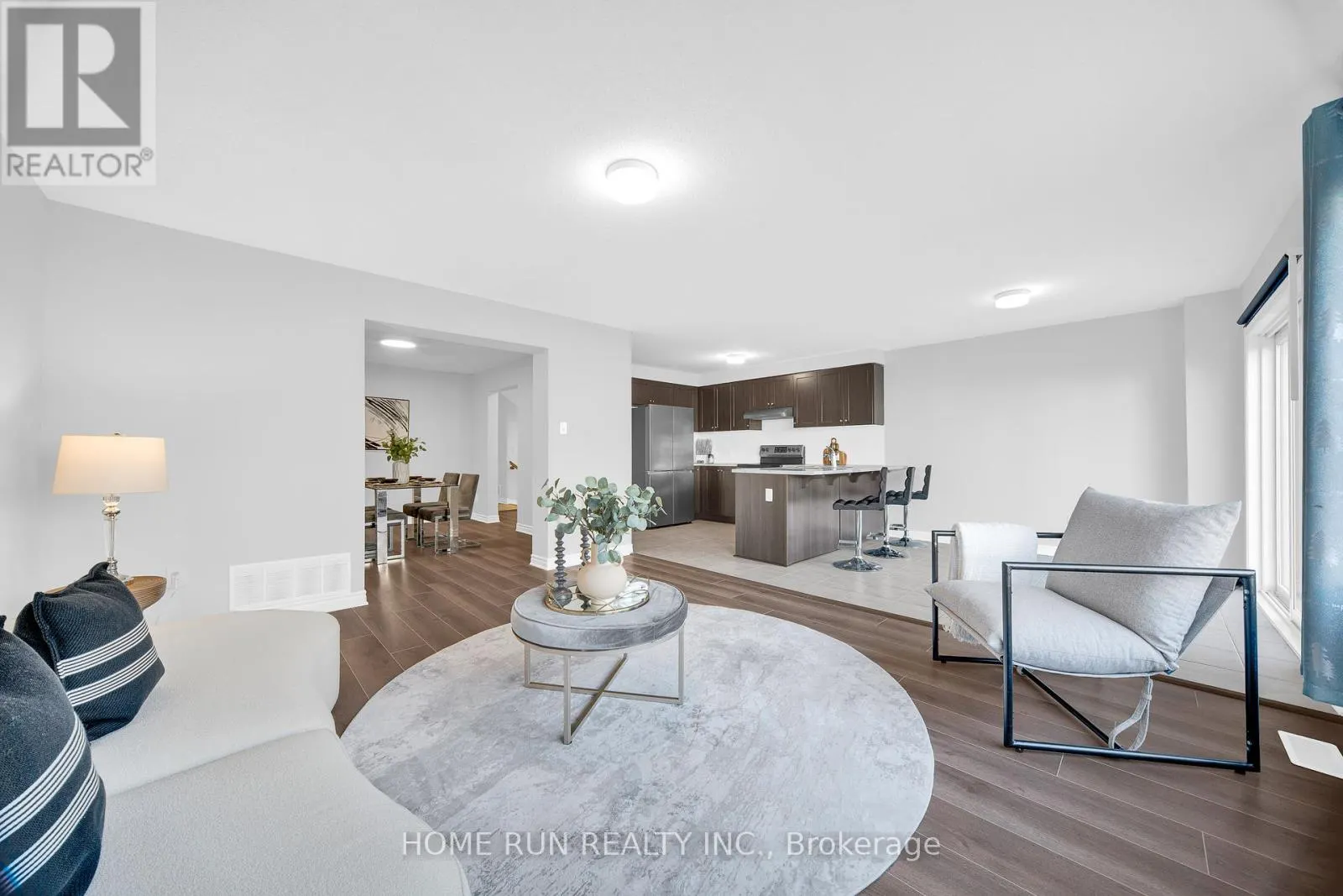 127 UNITY PLACE