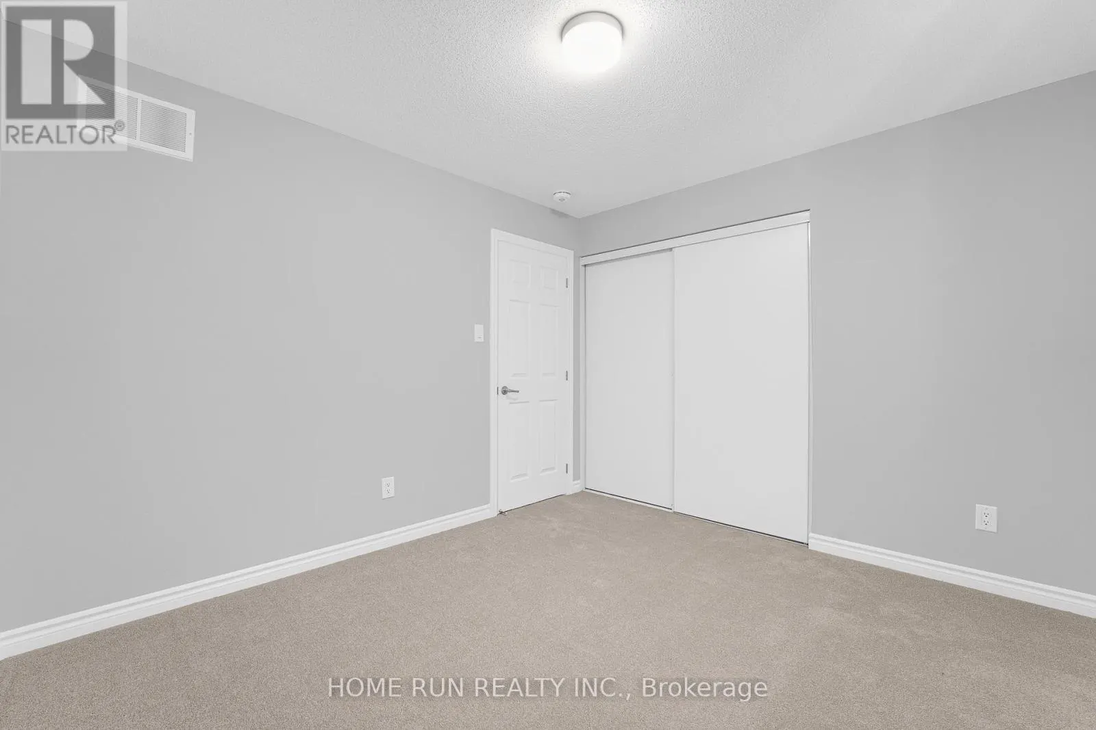 127 UNITY PLACE