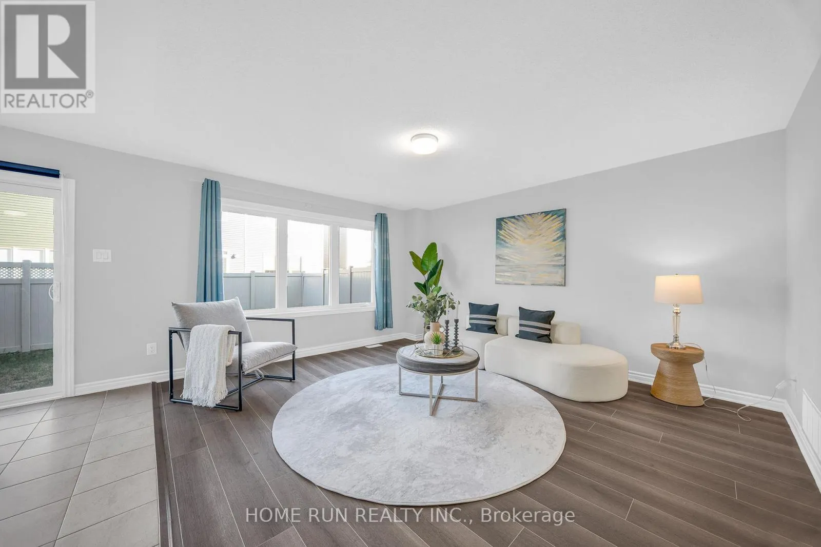 127 UNITY PLACE