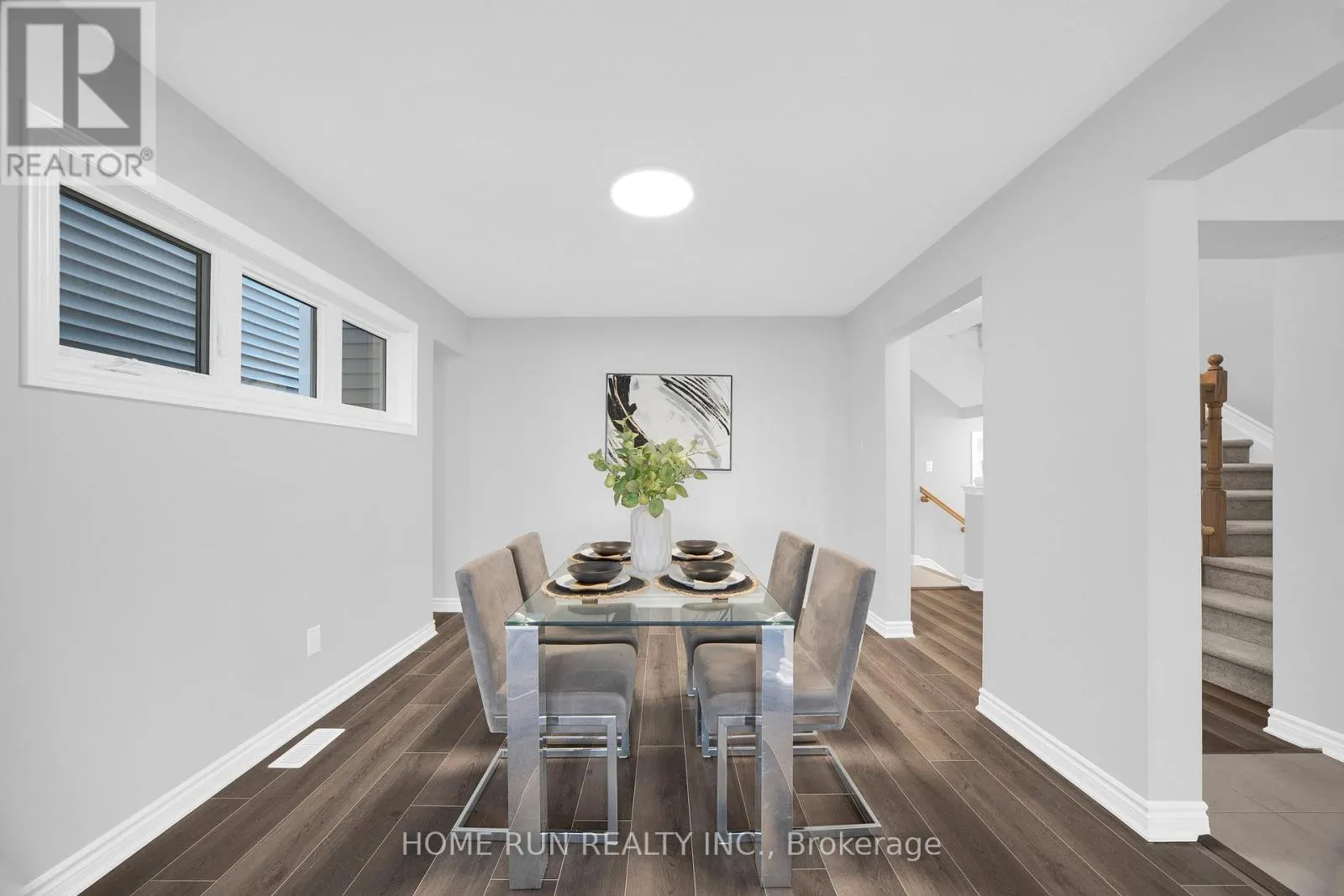 127 UNITY PLACE