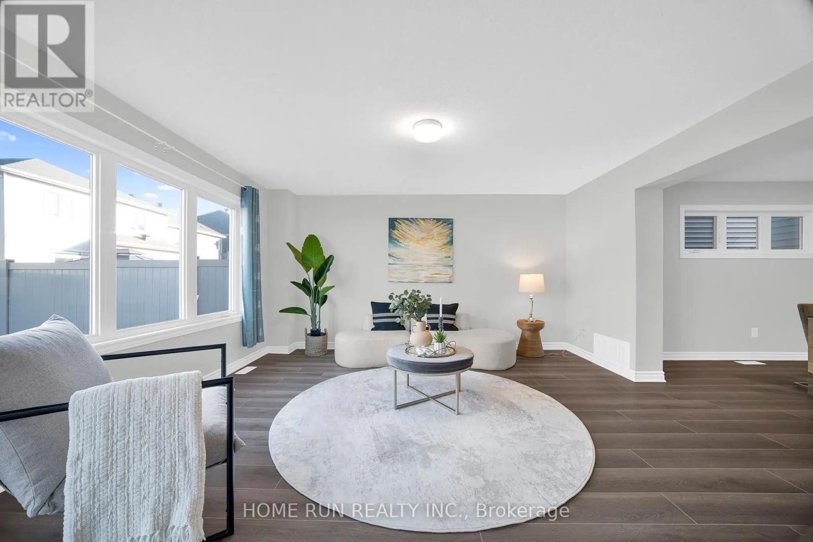 127 UNITY PLACE