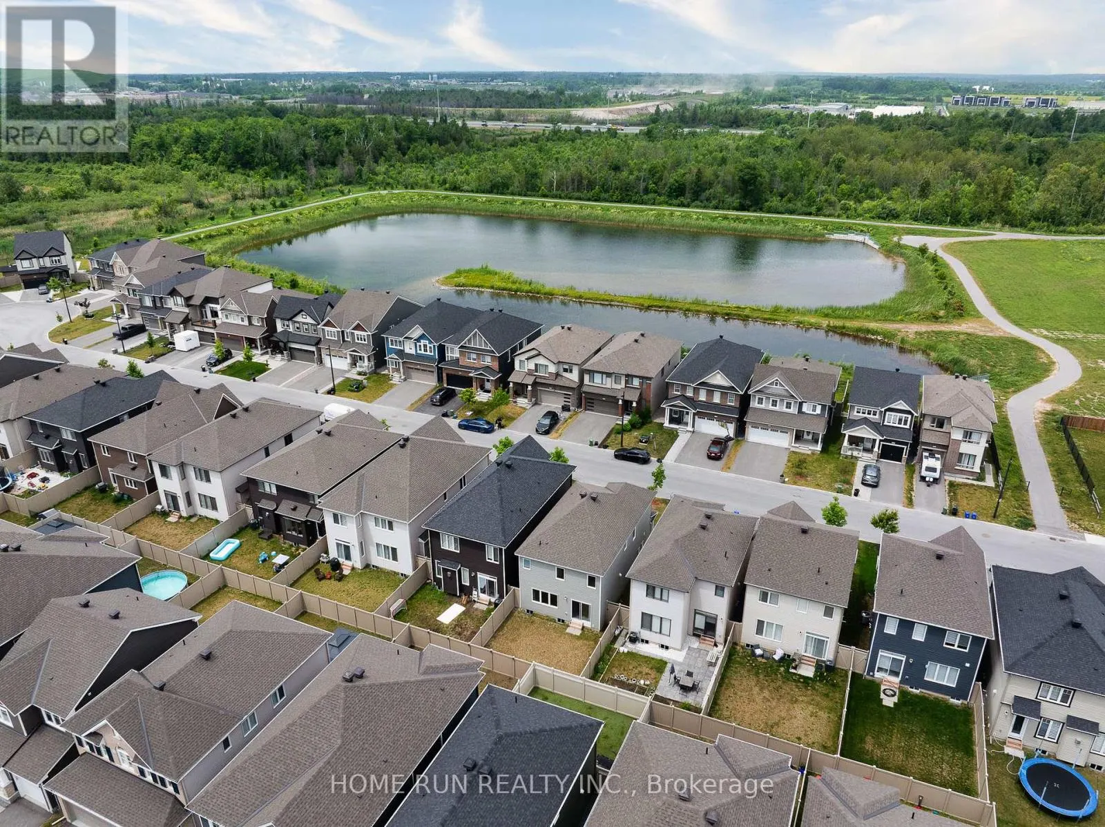 127 UNITY PLACE