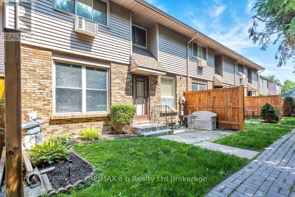 19-1 LAMERS COURT