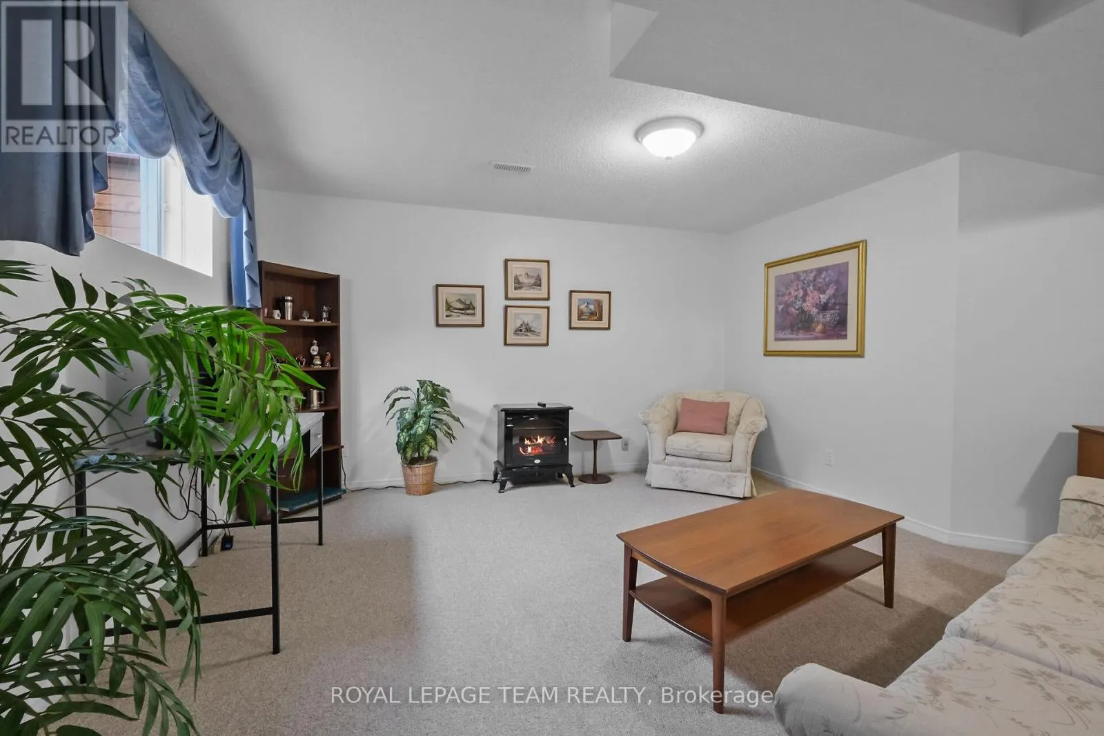 20 PEREGRINE CRESCENT