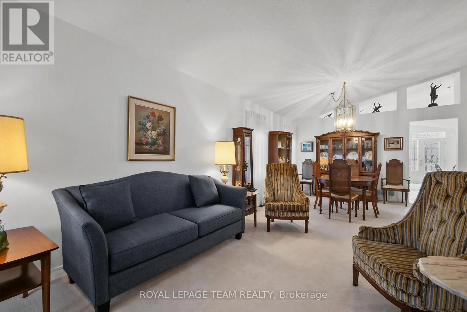 20 PEREGRINE CRESCENT