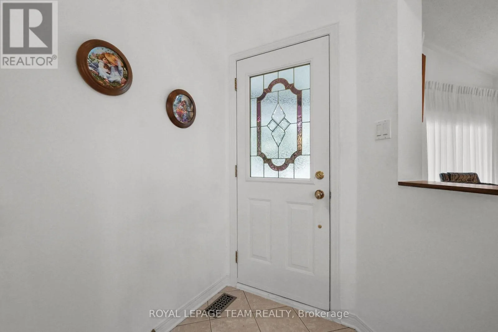 20 PEREGRINE CRESCENT