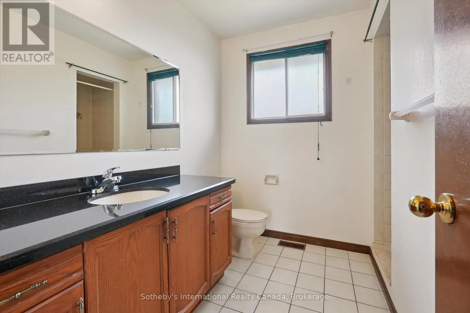 6 WINDSTAR PLACE