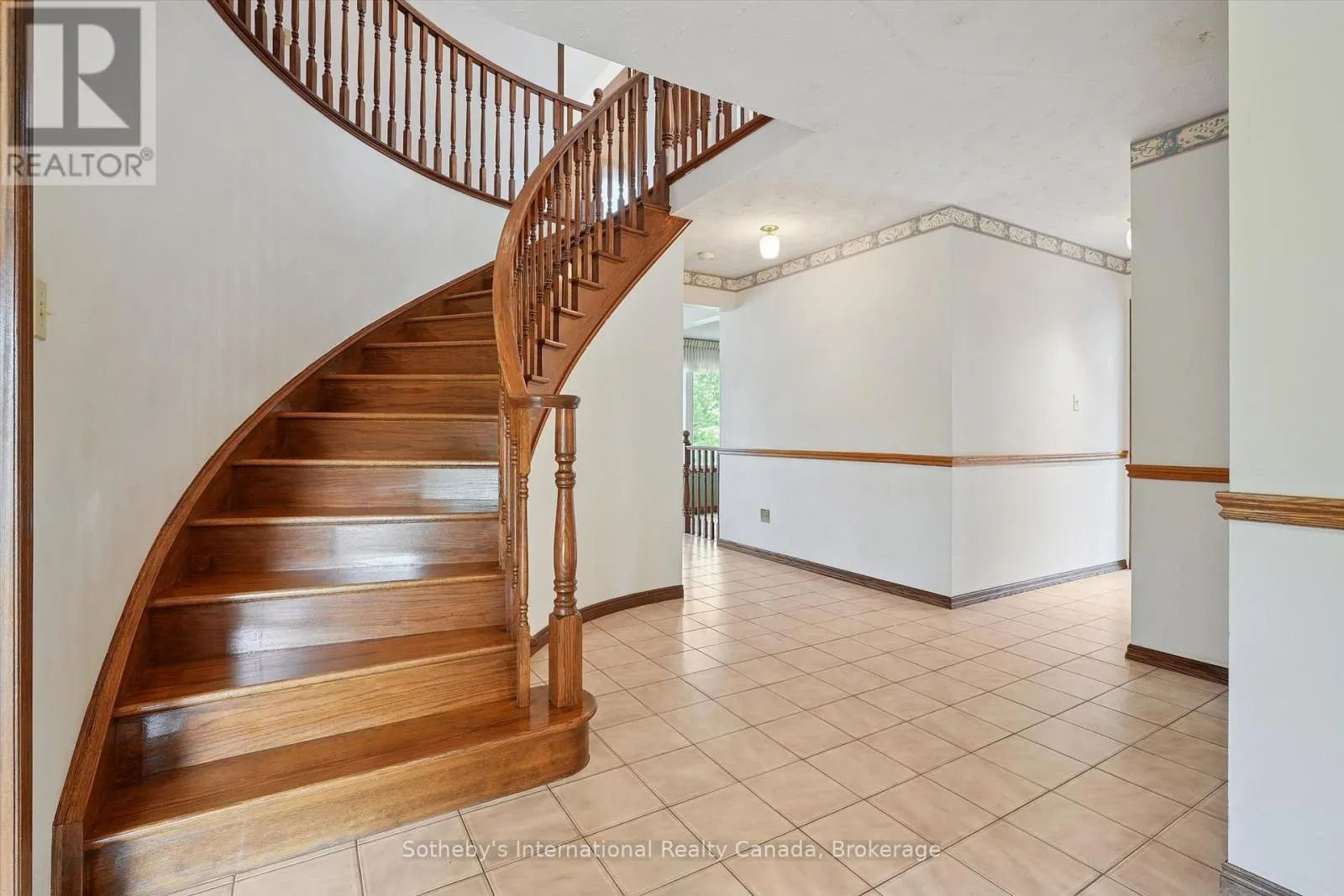 6 WINDSTAR PLACE