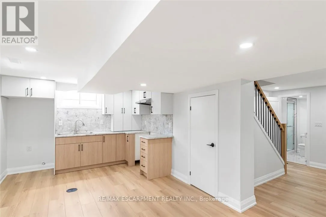 588 BARNABY STREET