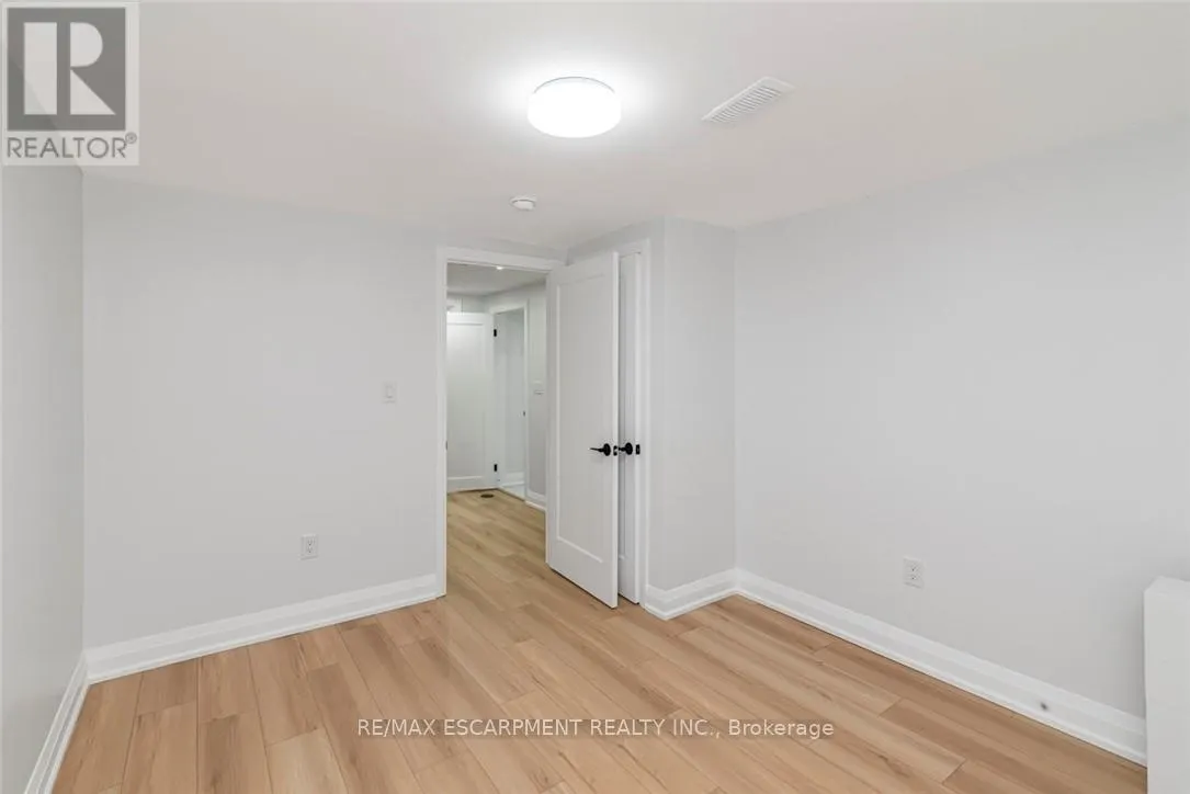 588 BARNABY STREET