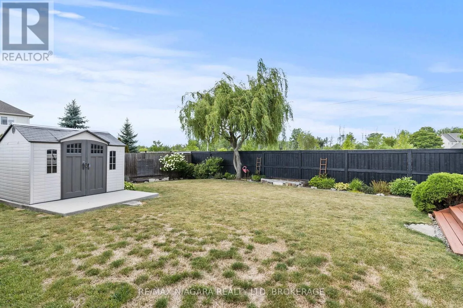 78 FALCON DRIVE