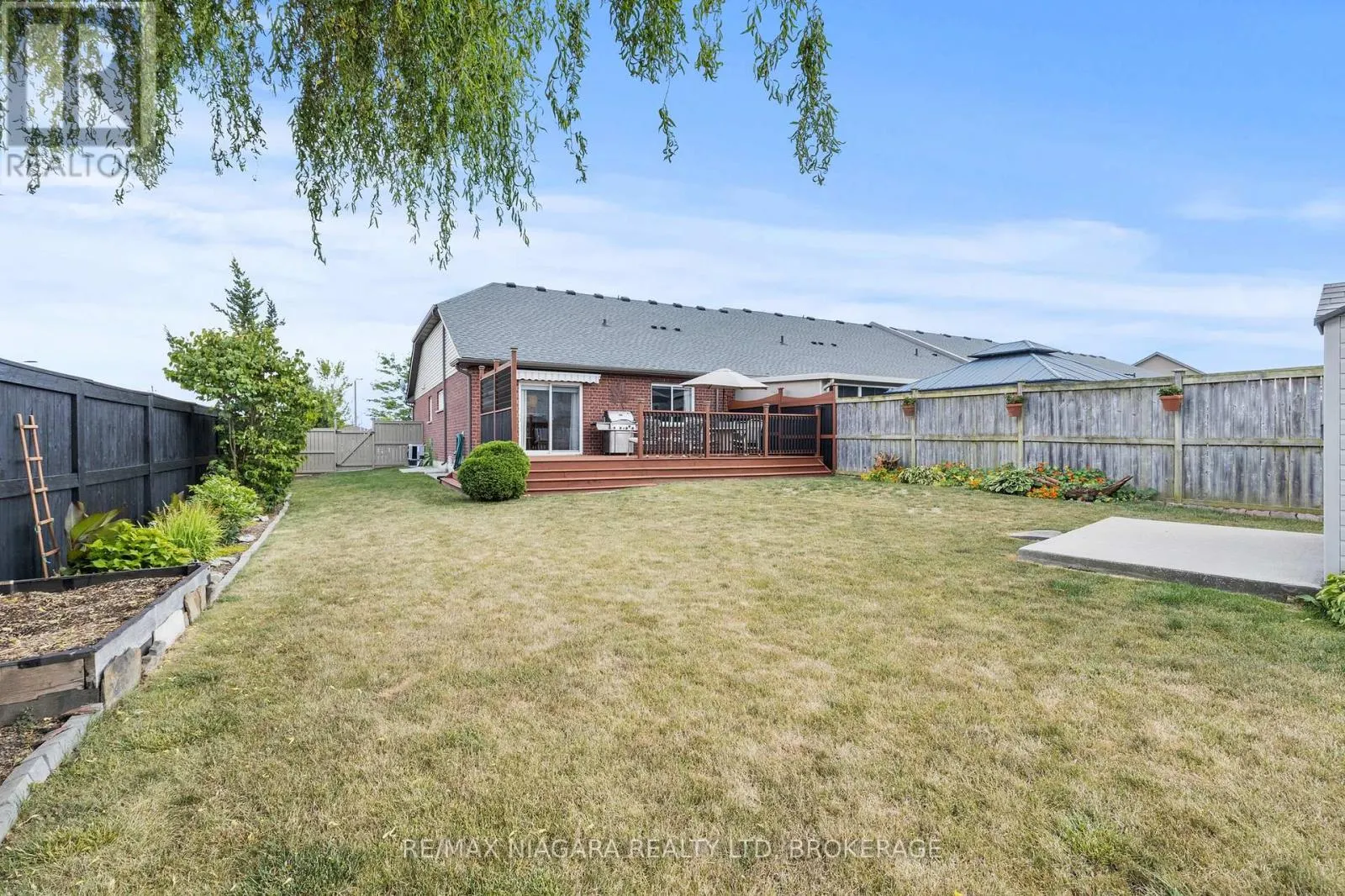 78 FALCON DRIVE
