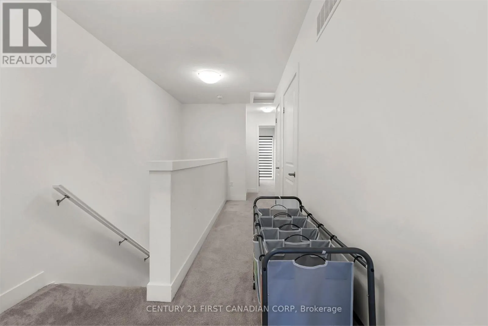 95-234 EDGEVALLEY ROAD N
