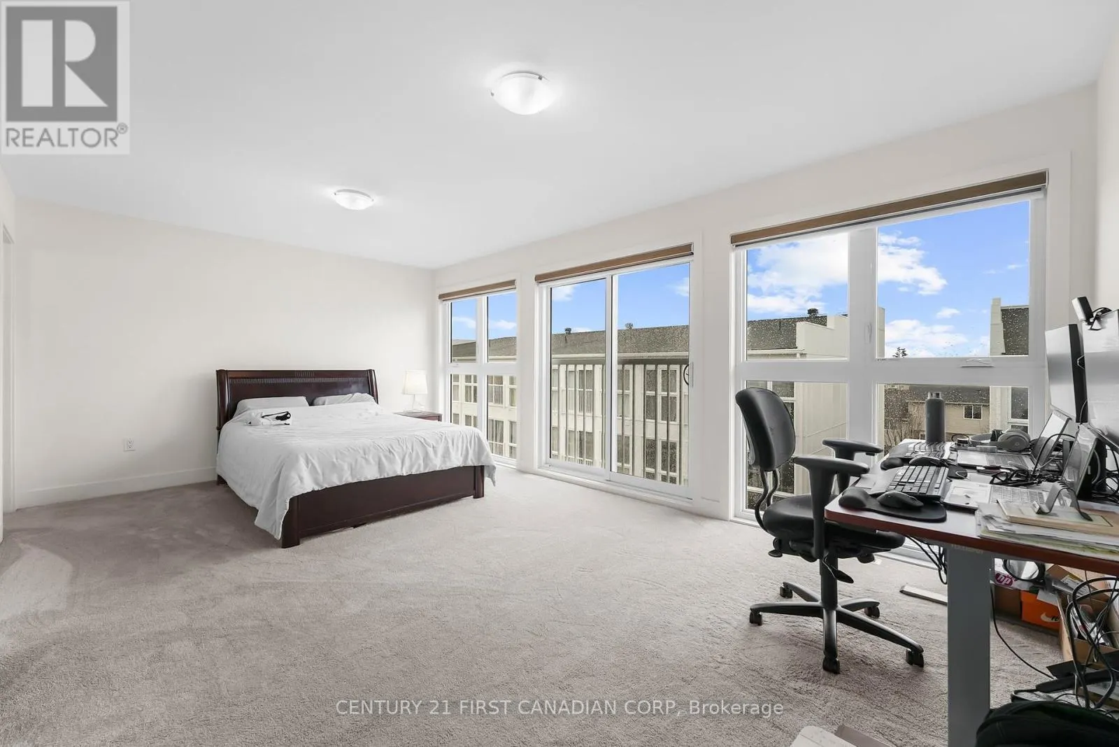 95-234 EDGEVALLEY ROAD N