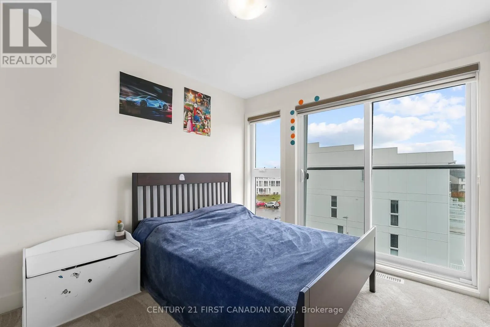 95-234 EDGEVALLEY ROAD N