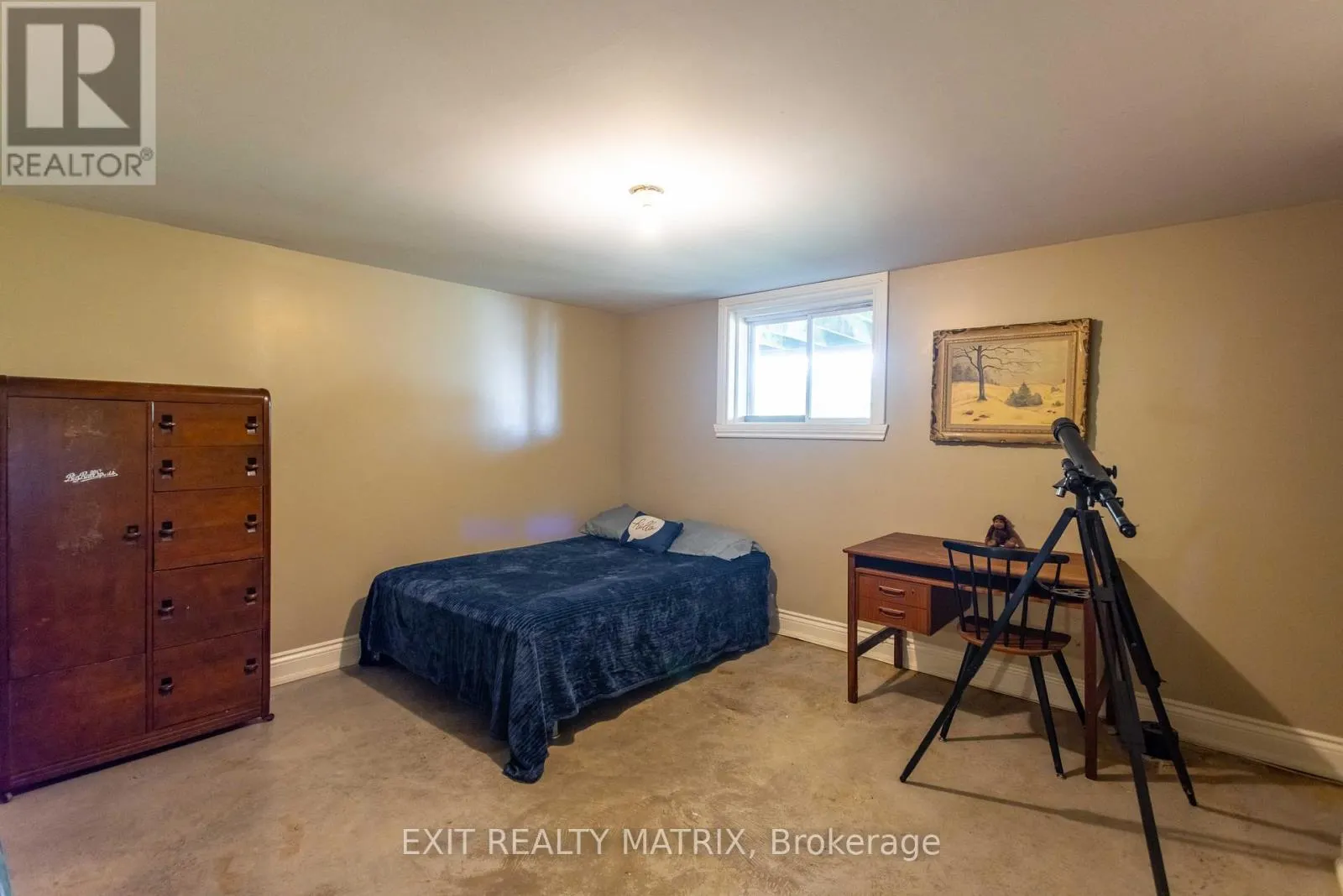 20306 LOCHIEL STREET W