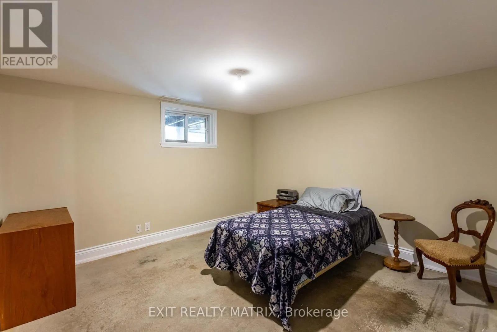 20306 LOCHIEL STREET W
