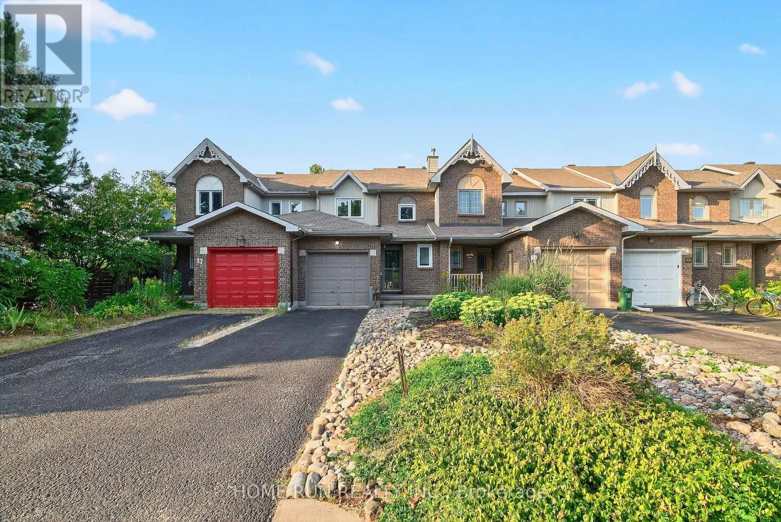 19 HARRINGTON COURT