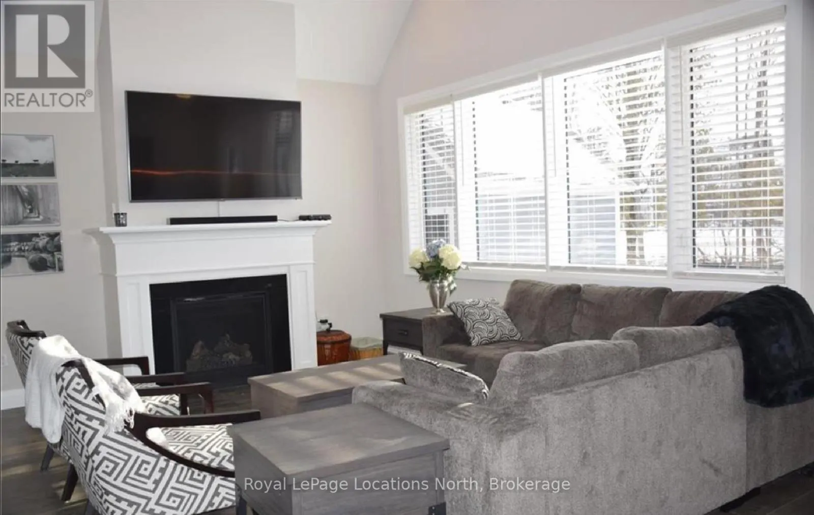 105 WHITE OAK CRESCENT