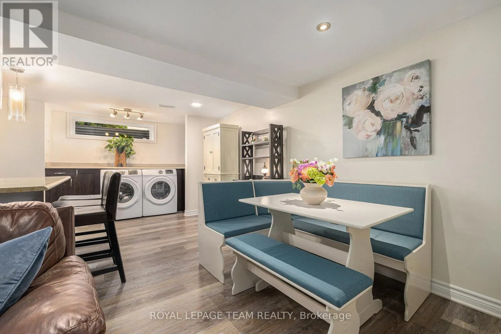 100 QUEENSLINE DRIVE