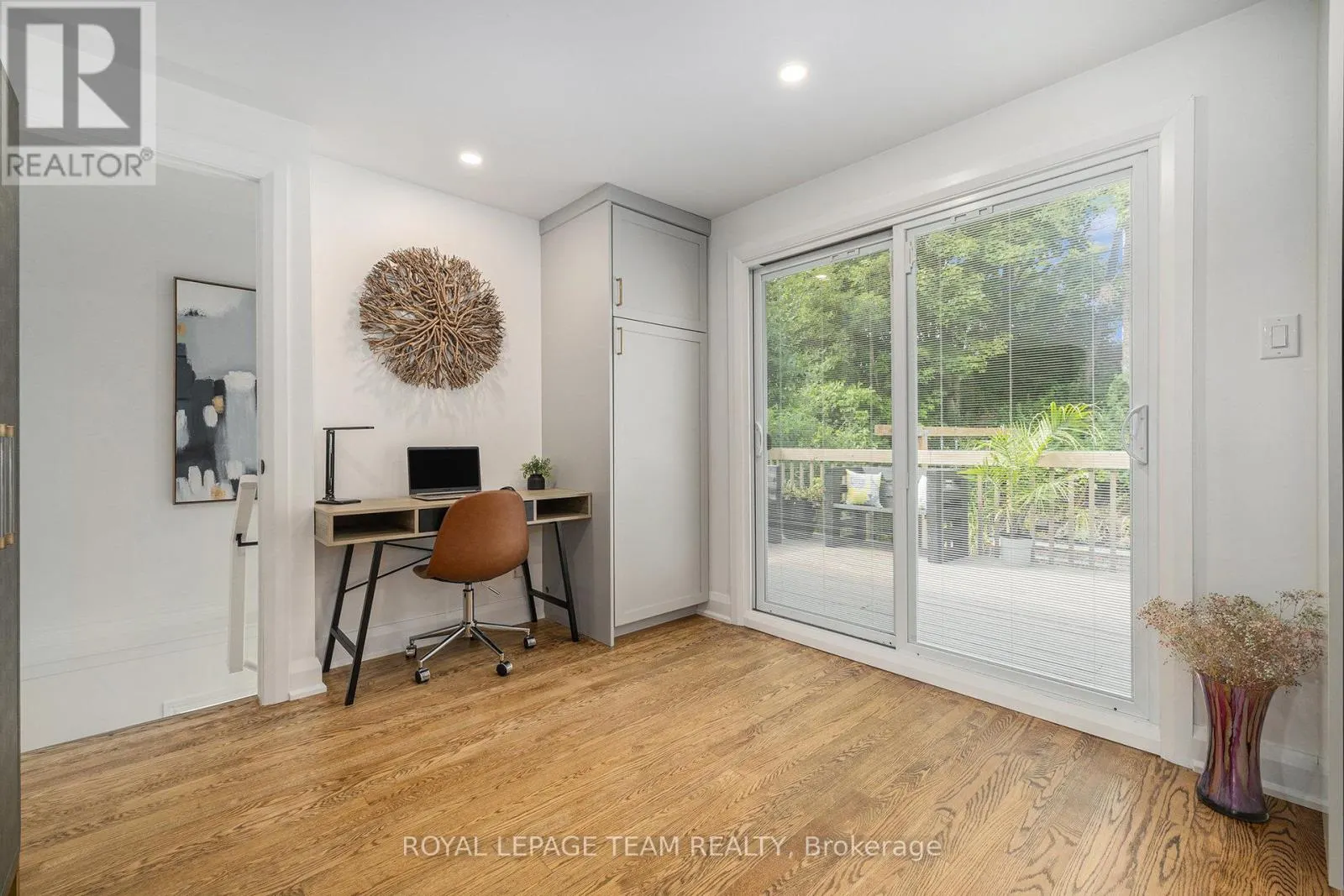 100 QUEENSLINE DRIVE